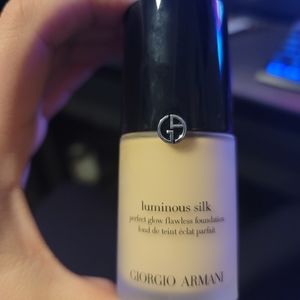 Giorgio Armani Luminous Silk - #3